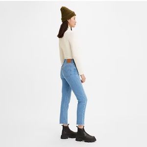 Levi’s Premium Wedgie Icon Fit Ankle Women’s Jeans Size 28